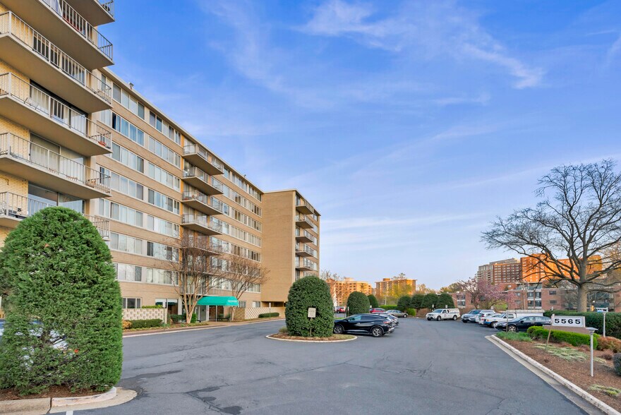 More Photos Of 5565 Columbia Pike, Arlington Multifamily For Sale