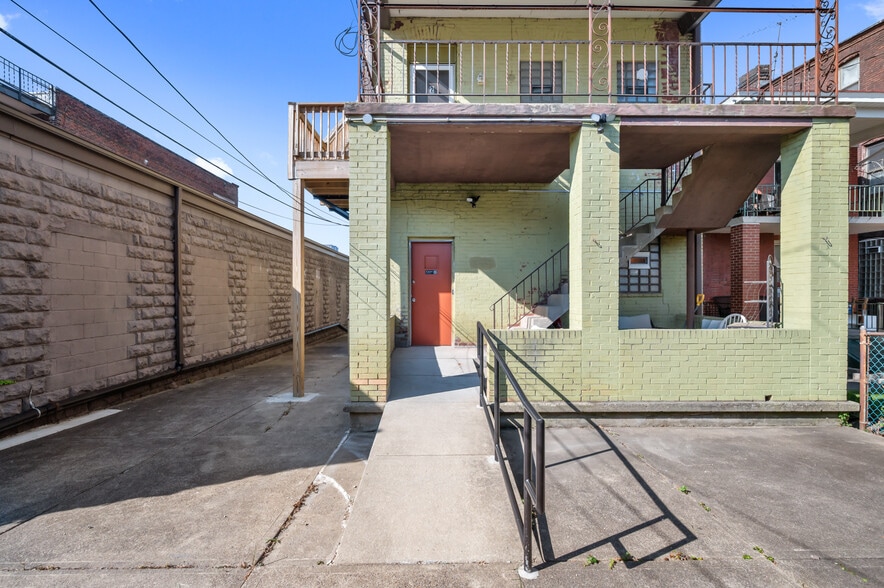More Photos Of 5129 Liberty Ave, Pittsburgh Office Residential For Lease