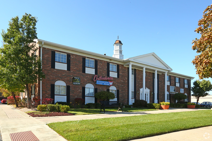 Primary Photo Of 12750 S Saginaw St, Grand Blanc Medical For Lease