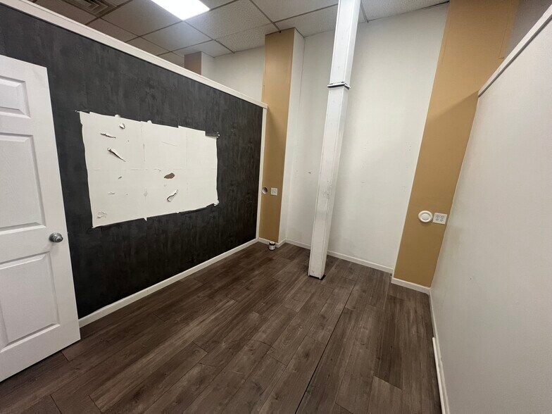 More Photos Of Boulder Hill Pass @ Rt 25, Montgomery Unknown For Lease