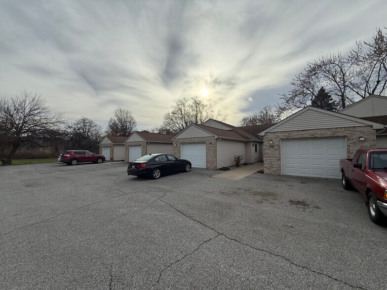 More Photos Of 1230 Lake Charles Ave, Porter Apartments For Sale