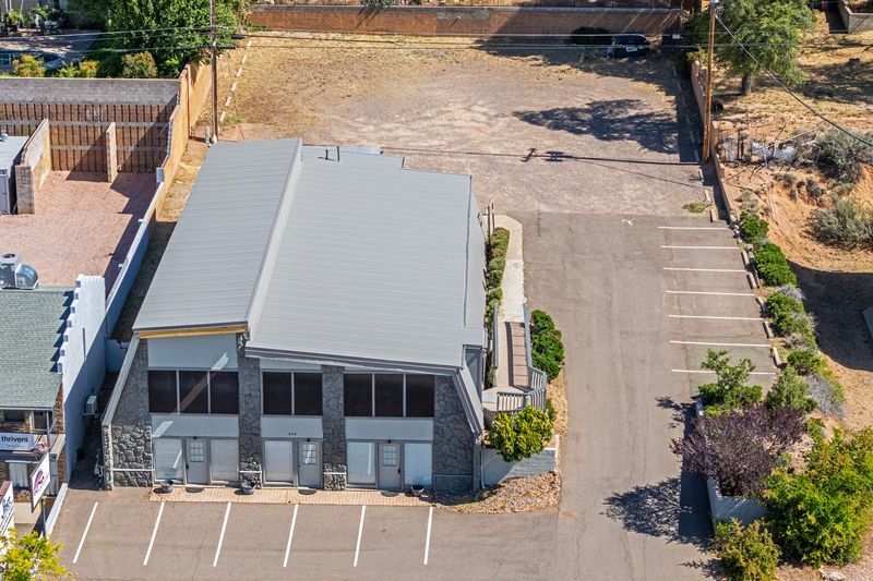 More Photos Of 404 W Main St, Payson Rehabilitation Center For Lease