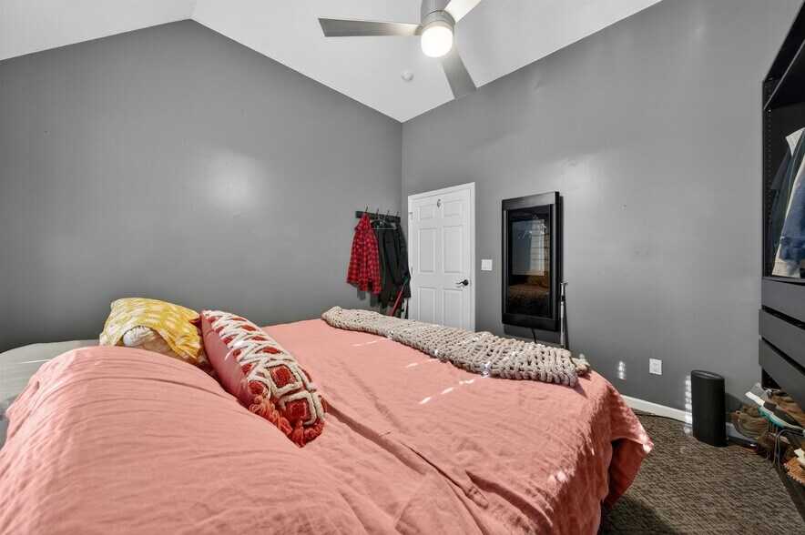 More Photos Of 531 Route 32, Highland Mills Office For Sale