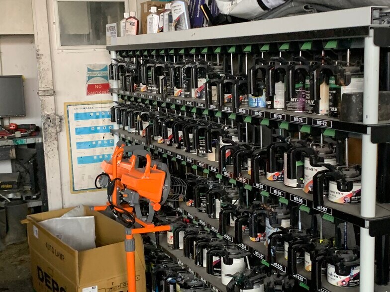 More Photos Of 846 W Front St, Covina Auto Repair For Sale