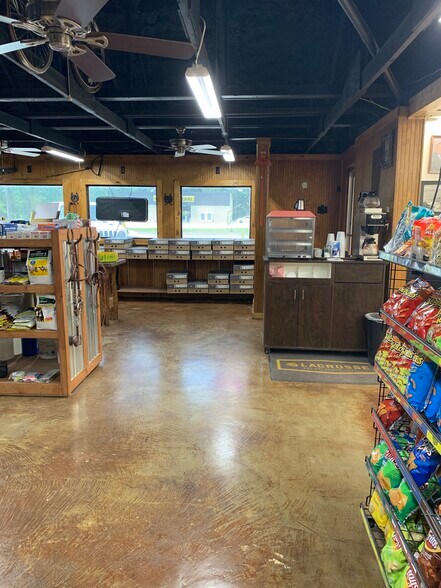 More Photos Of 17186 Highway 321, Dayton Storefront Retail Office For Sale