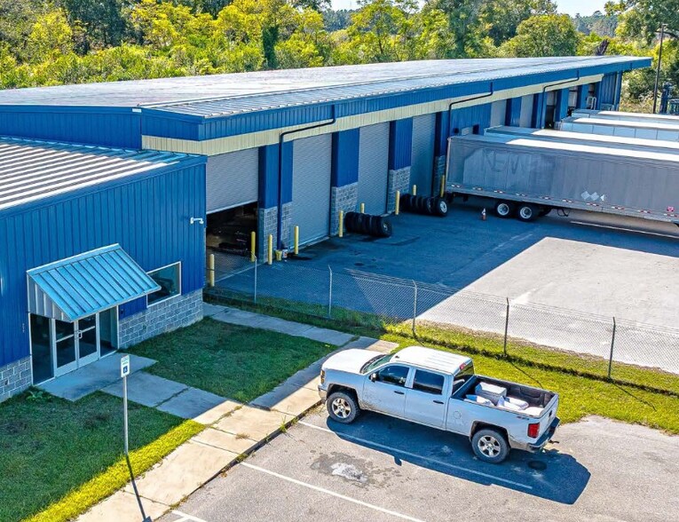 More Photos Of 349 W Fairfield Rd, Dillon Industrial For Lease