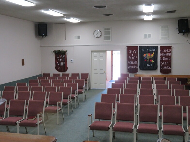 More Photos Of 8471 S Van Ness Ave, Inglewood Loft Creative Space For Sale