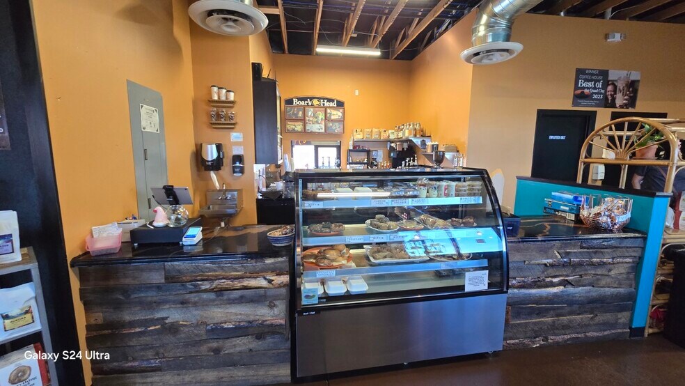 More Photos Of 12075 E Highway 69, Dewey General Retail For Lease