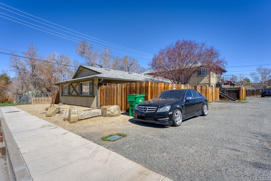 More Photos Of 1517 N Edmonds Dr, Carson City Multifamily For Sale
