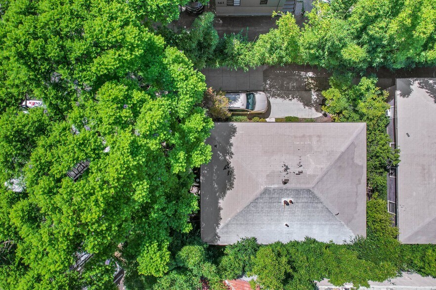 More Photos Of 155 S Westmoreland Ave, Los Angeles Apartments For Sale