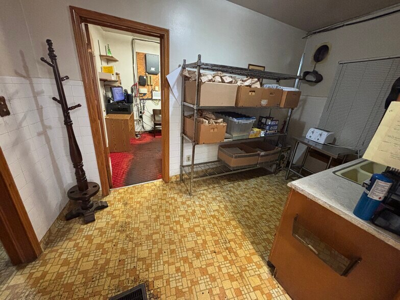 More Photos Of 180 Wooster Rd N, Barberton Restaurant For Sale
