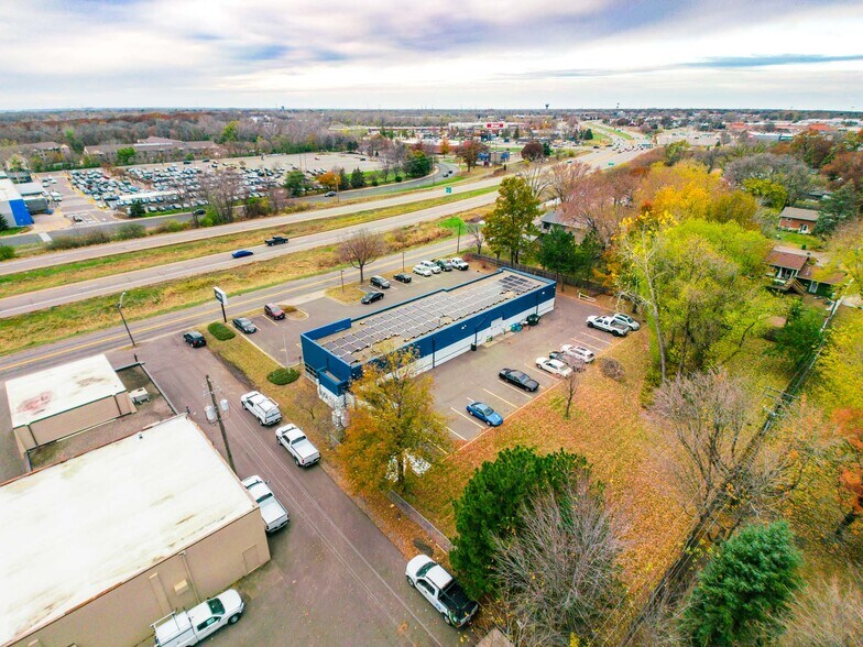 More Photos Of 8443 University Ave NE, Spring Lake Park Auto Repair For Sale