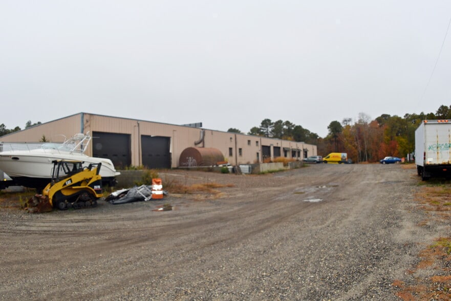 More Photos Of 176 New Jersey 50 Landing, Corbin City Warehouse For Sale
