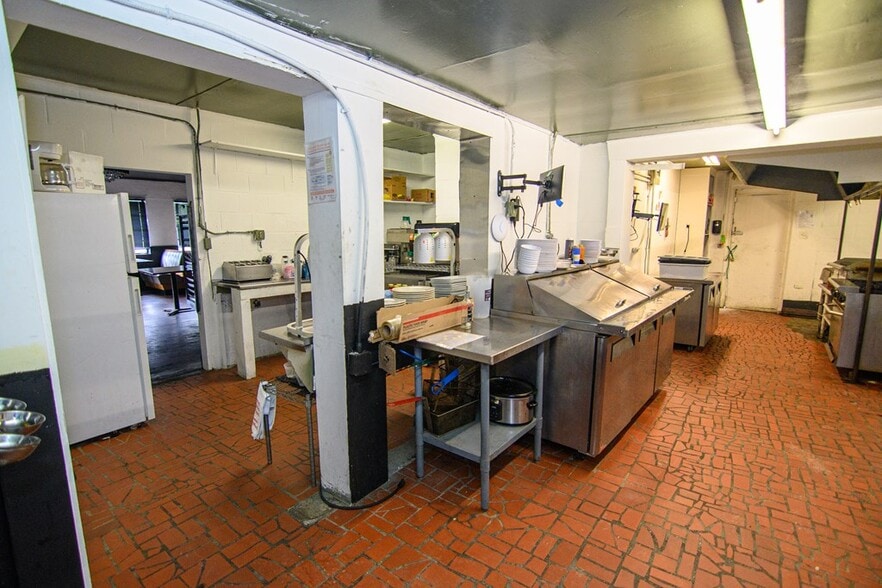 More Photos Of 29106 Lankford Hwy, Melfa Restaurant For Sale