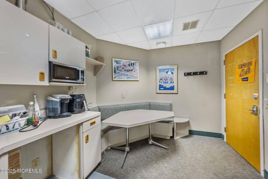 More Photos Of 3270 State Route 27, Kendall Park Office For Sale