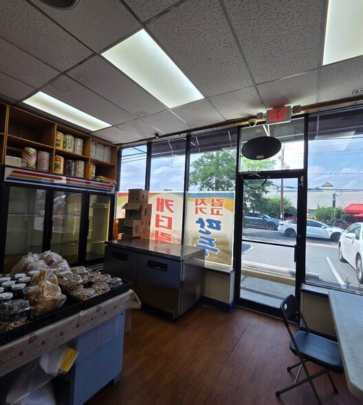 More Photos Of 7311 Little River Tpke, Annandale Storefront For Sale