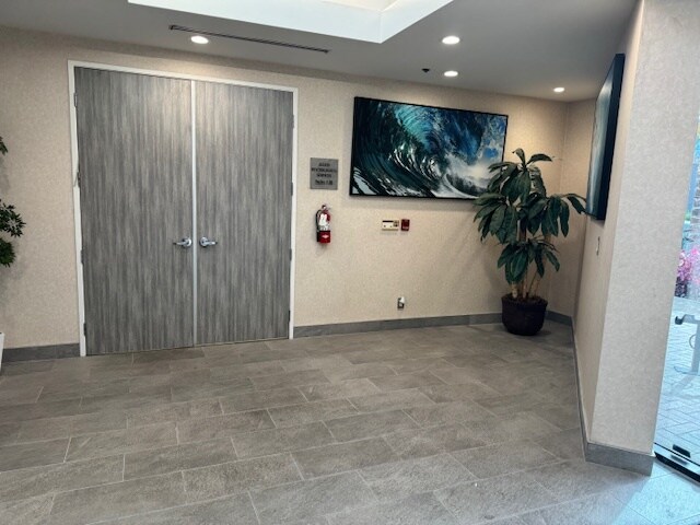 More Photos Of 4740 Von Karman Ave, Newport Beach Medical For Lease