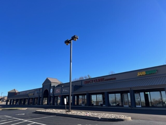 More Photos Of 16-62 Martha Layne Collins Blvd, Cold Spring Unknown For Lease