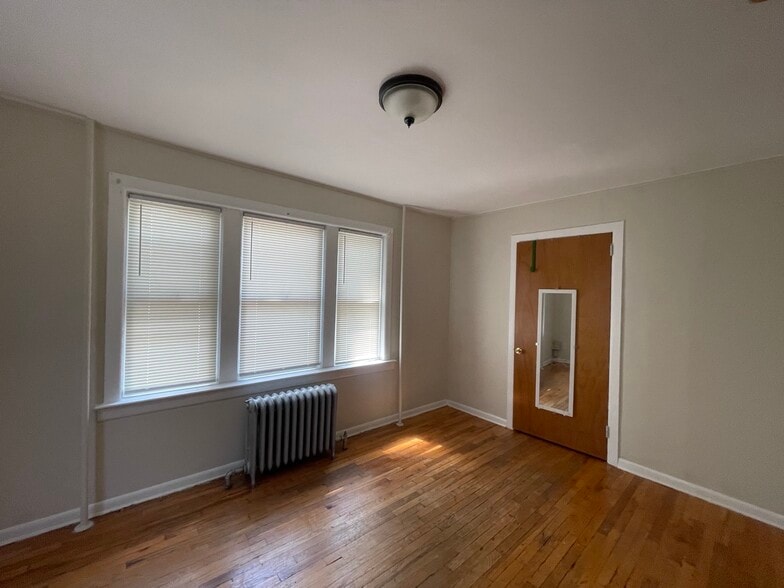 More Photos Of 11-15 Whitney Ave, Floral Park Apartments For Sale