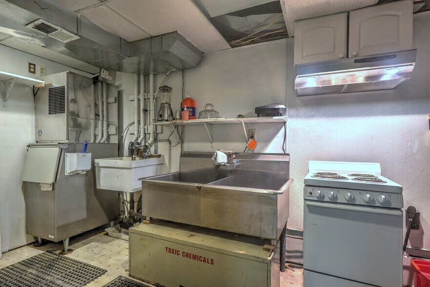 More Photos Of 399 Wolcott Rd, Wolcott Restaurant For Sale