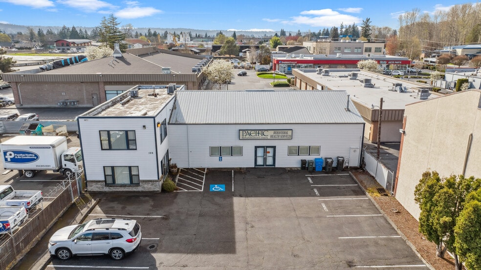 Primary Photo Of 126 15th St SE, Puyallup Medical For Lease