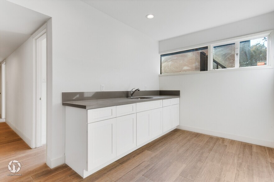 More Photos Of 1801 28th St, Bakersfield Medical For Lease