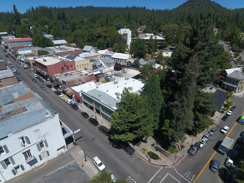 More Photos Of 210 Broad St, Nevada City Freestanding For Sale