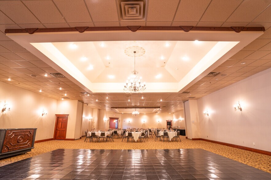 More Photos Of 142-146 E Main St, Ilion Lodge Meeting Hall For Sale