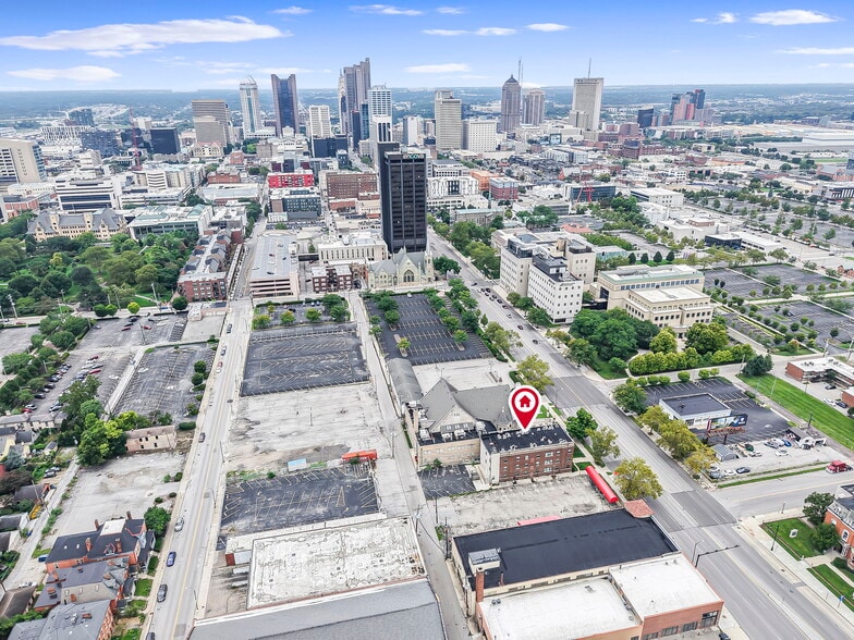 More Photos Of 595 E Broad St, Columbus Apartments For Sale