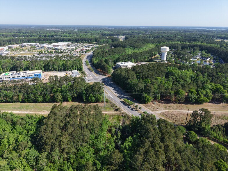 More Photos Of 280 Old Bridge Dr, Bluffton General Retail For Lease