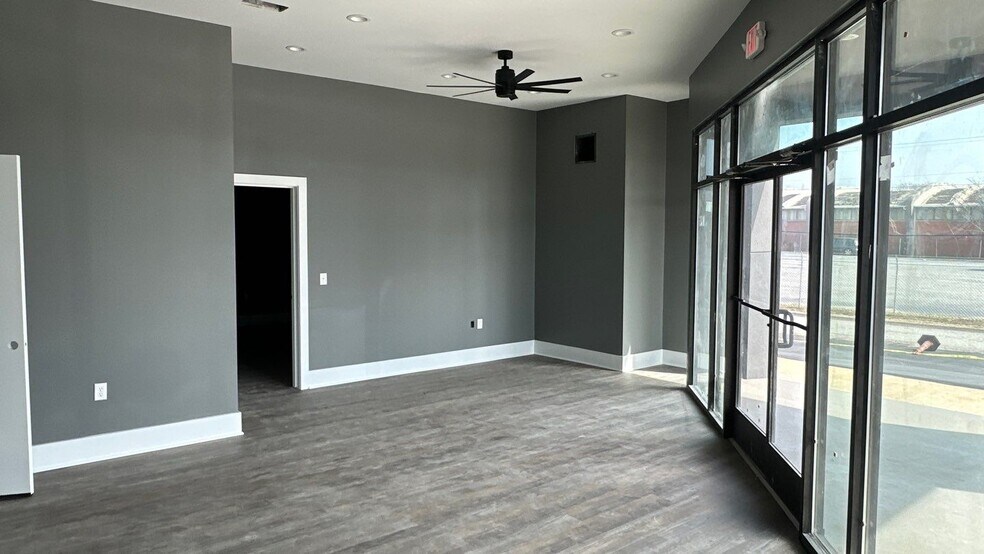 More Photos Of 9108 Warren H Abernathy Hwy, Spartanburg Light Manufacturing For Lease