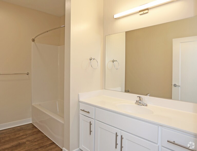 More Photos Of 240 State St, Schenectady Apartments For Lease