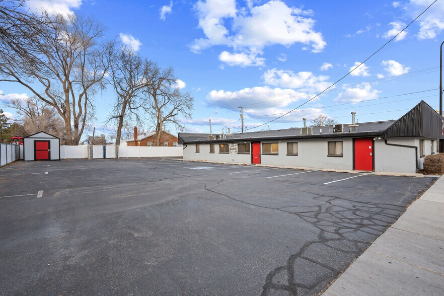 More Photos Of 9386 S Redwood Rd, West Jordan Office For Lease