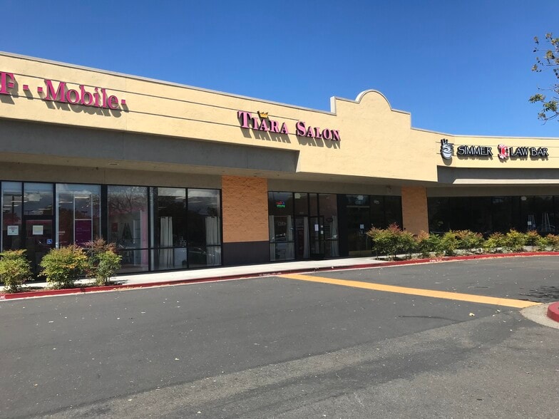 More Photos Of 575-605 Rohnert Park Expy W, Rohnert Park Unknown For Lease