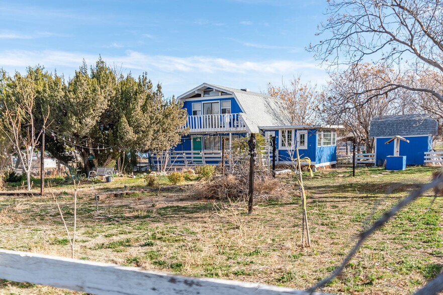 More Photos Of 43254 52nd St W, Lancaster Apartments For Sale