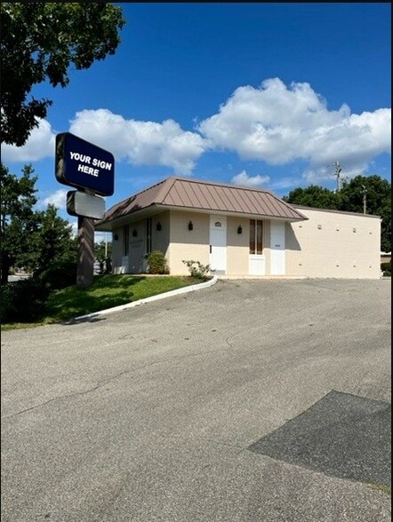 More Photos Of 1881 Northwood Center Blvd, Tallahassee General Retail For Lease