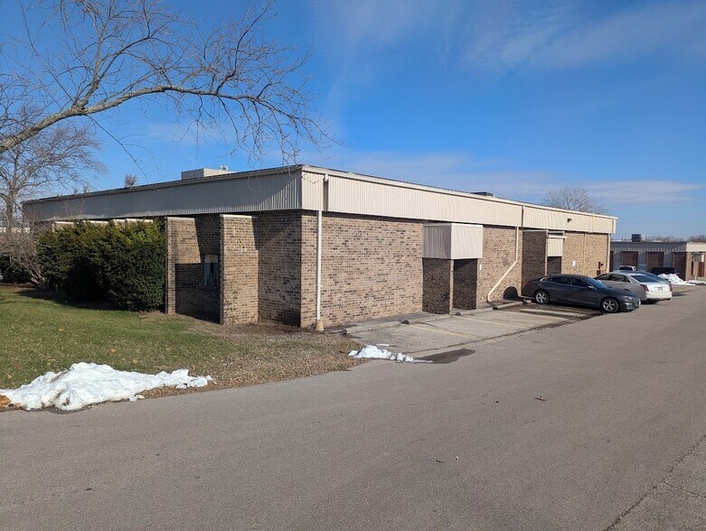 More Photos Of 88 Westpark Rd, Centerville Warehouse For Sale