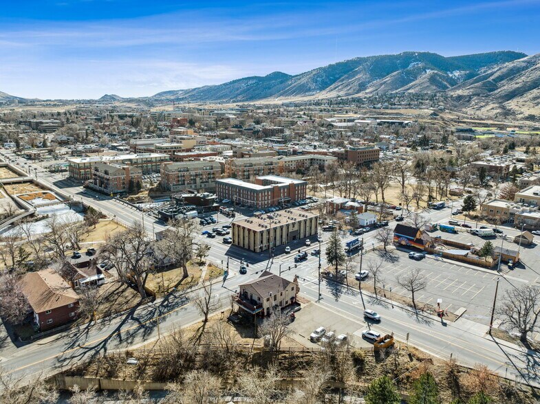 More Photos Of 510 10th St, Golden Apartments For Sale