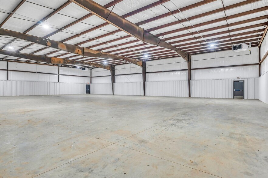 More Photos Of 1917 SE 29th St, Oklahoma City Unknown For Lease