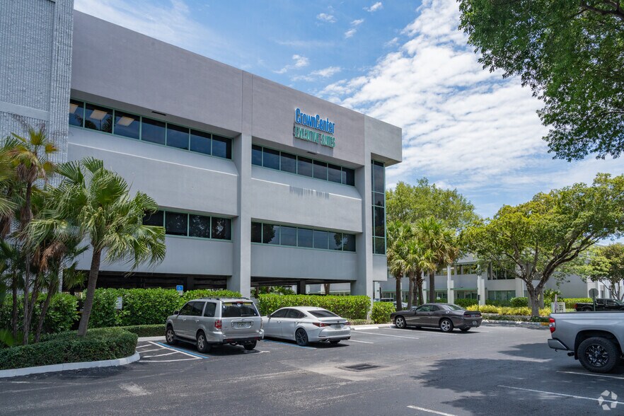 More Photos Of 1451 W Cypress Creek Rd, Fort Lauderdale Office For Lease