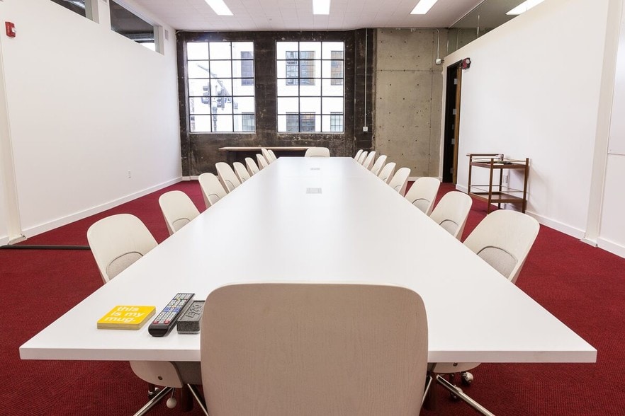 More Photos Of 300 NW 14th Ave, Portland Coworking Space