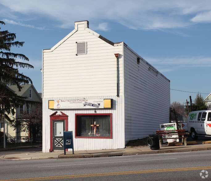 More Photos Of 4642 Belair Rd, Baltimore Freestanding For Sale