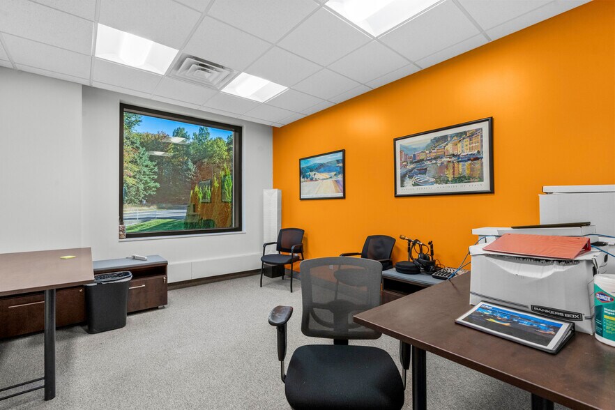 More Photos Of 1 Broadcast Way, Cadillac Medical For Sale