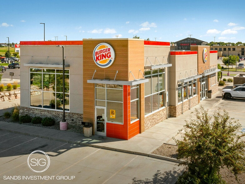 Primary Photo Of 3102 Yorktown Dr, Bismarck Fast Food For Sale