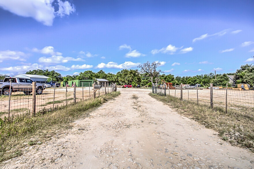 Primary Photo Of 12400 Trail Driver, Austin Land For Sale