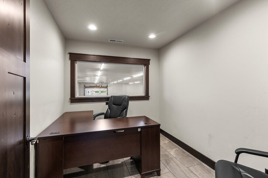 More Photos Of 10157 N Taryne St, Hayden Flex For Sale