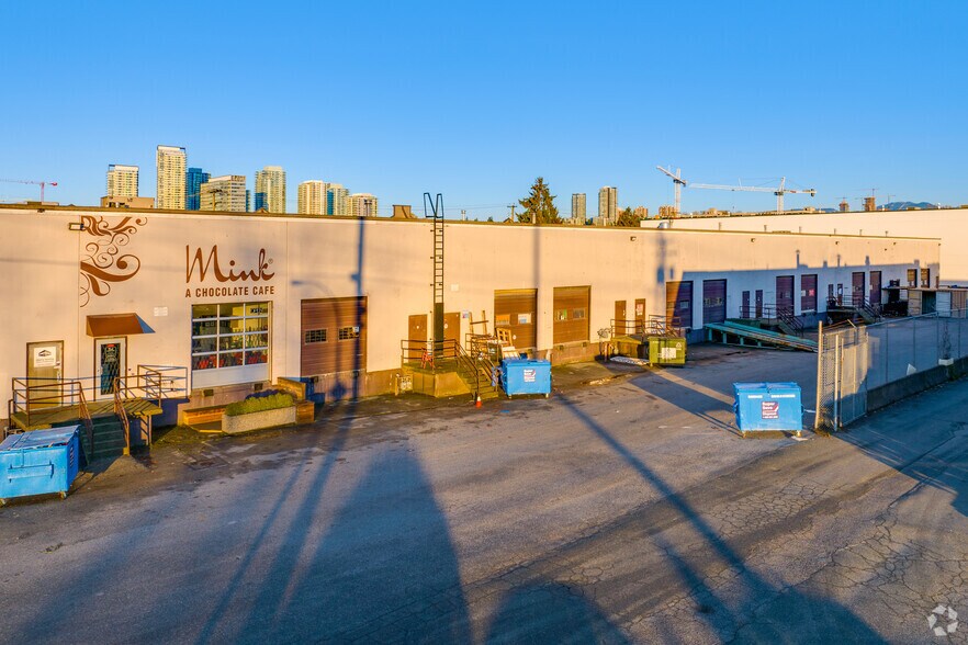 More Photos Of 8410 Ontario St, Vancouver Warehouse For Lease