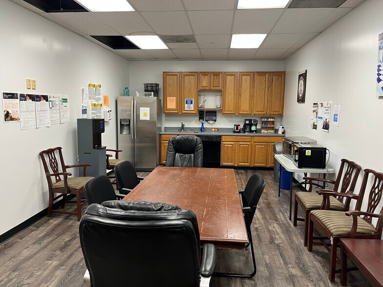 More Photos Of 11001 E 53rd Ave, Denver Refrigeration Cold Storage For Sale