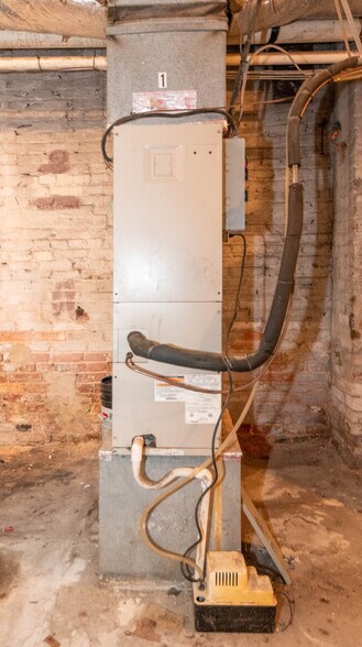 More Photos Of 312 N Paca St, Baltimore Apartments For Sale