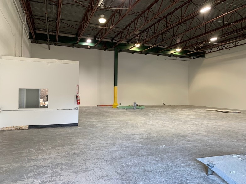 More Photos Of 1944 Route 22, Brewster Village Warehouse For Sale